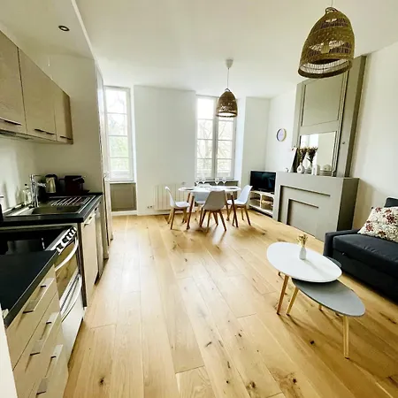 Le Saint-louis L Coeur De * La Rochelle (Charente-Maritime)